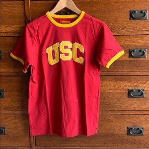 USC t-shirt